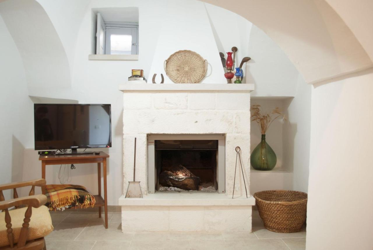 Il Trullo Bianco A Masseria Santalachicca Masseria Orimini Eksteriør bilde