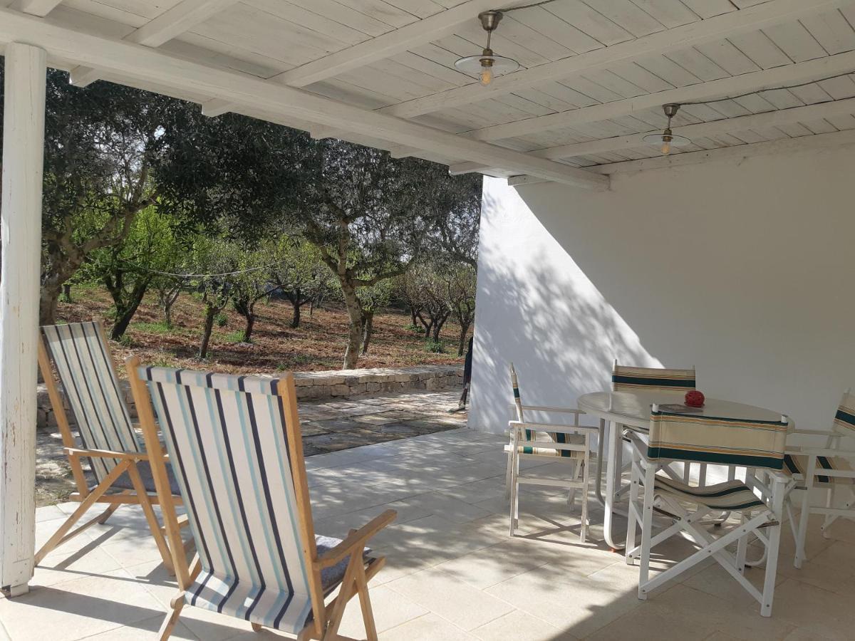 Il Trullo Bianco A Masseria Santalachicca Masseria Orimini Eksteriør bilde
