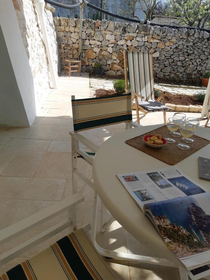 Il Trullo Bianco A Masseria Santalachicca Masseria Orimini Eksteriør bilde
