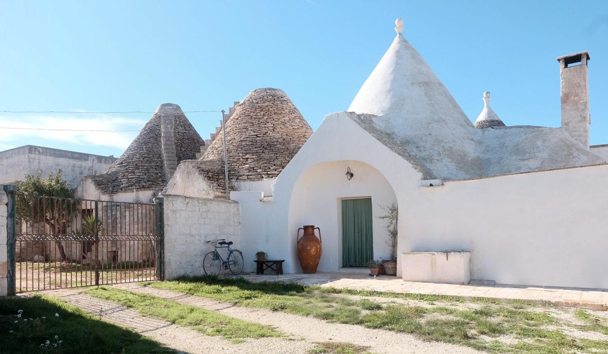 Il Trullo Bianco A Masseria Santalachicca Masseria Orimini Eksteriør bilde